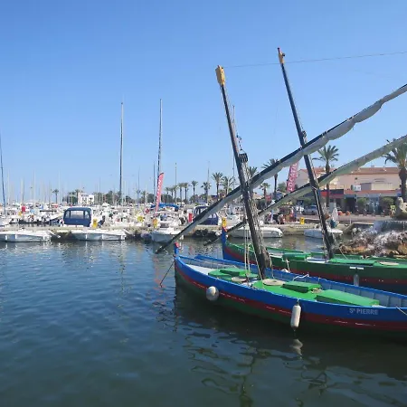公寓 Marinas Du Ponant By Interhome *